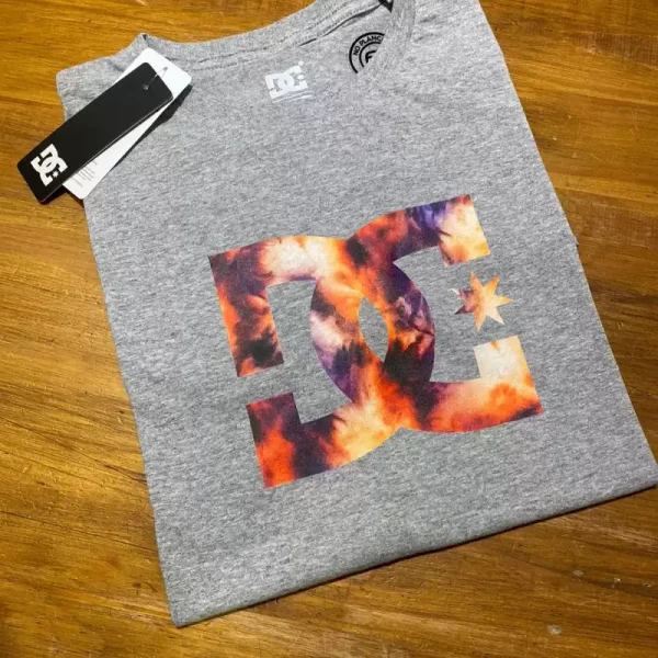 Remera DC Shoes Star Flame Remera DC Shoes Star Flame