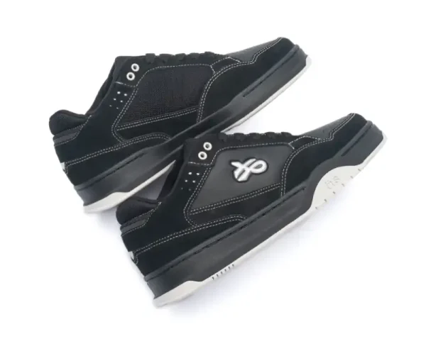 Zapatillas Öus Sousa Negro