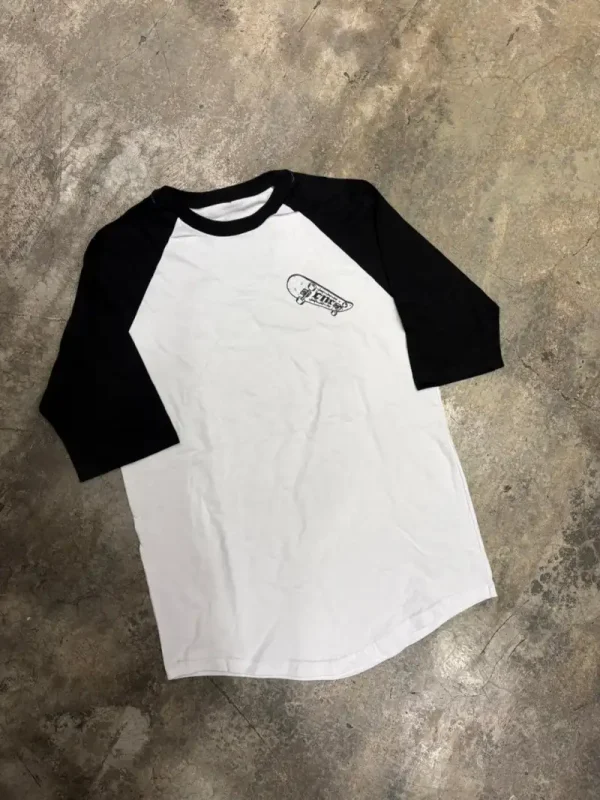 Remera CNC Ranglan Young Life